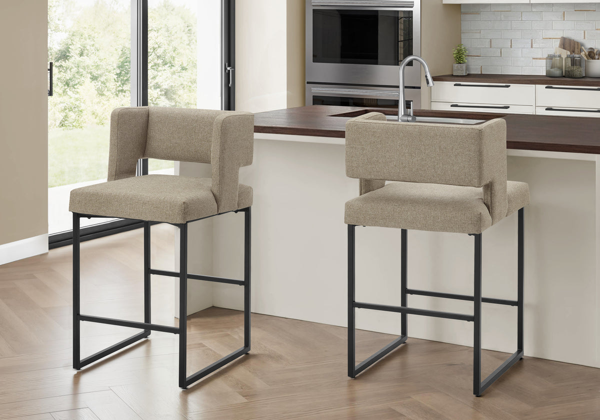 BARSTOOL - 2PCS / 36""H / BLACK PU / METAL COUNTER HEIGHT