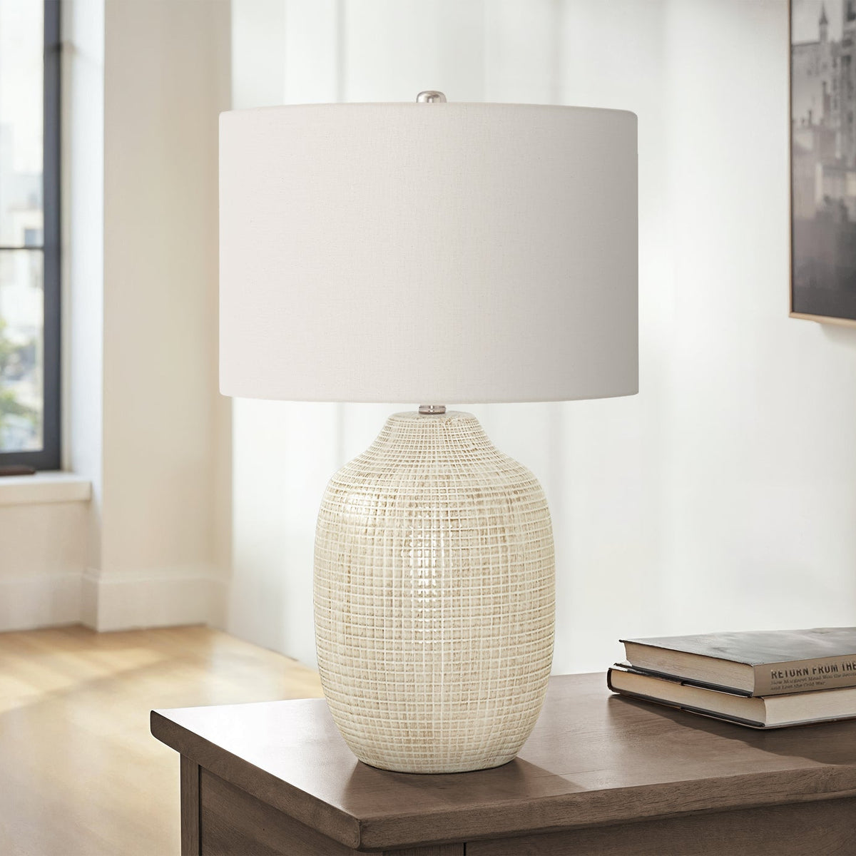 LIGHTING - 26"H TABLE LAMP CREAM CERAMIC / IVORY SHADE