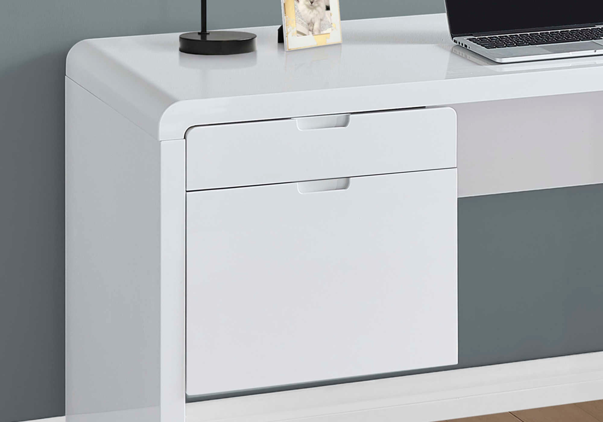 COMPUTER DESK - 60"L / HIGH GLOSSY WHITE L/R FACE DRAWER