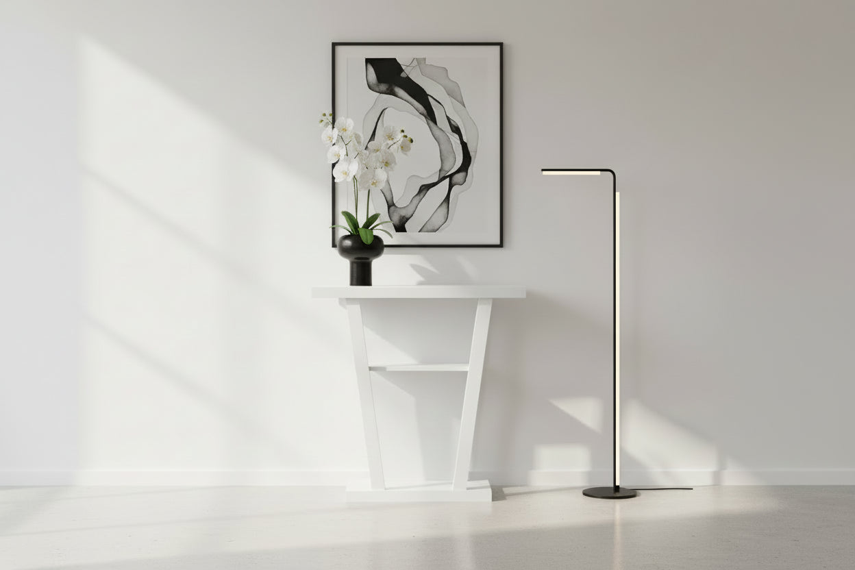 TABLE D'APPOINT - 32"L / CONSOLE D'ENTRÉE BLANCHE