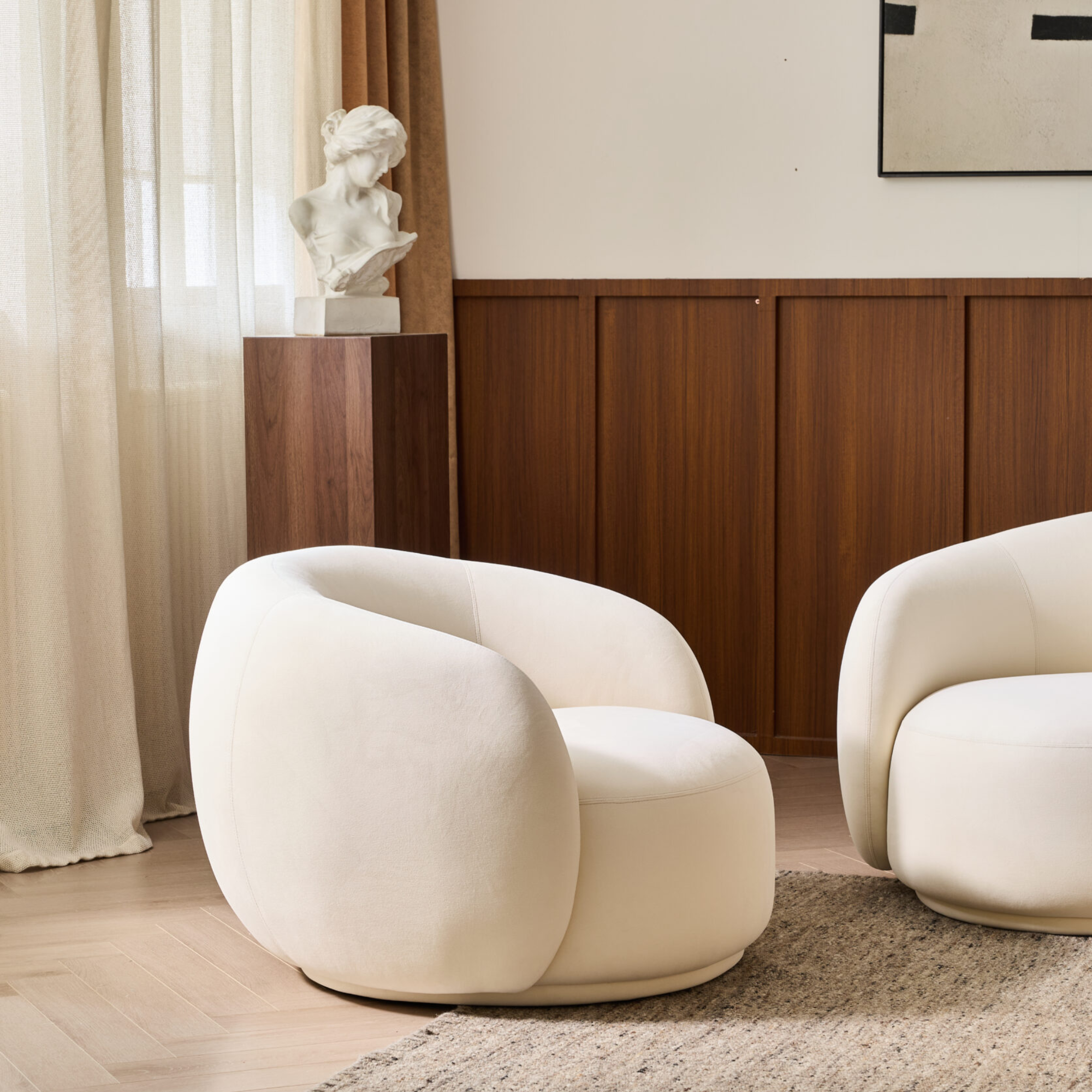 Modern Enveloping Single Sofa Chair