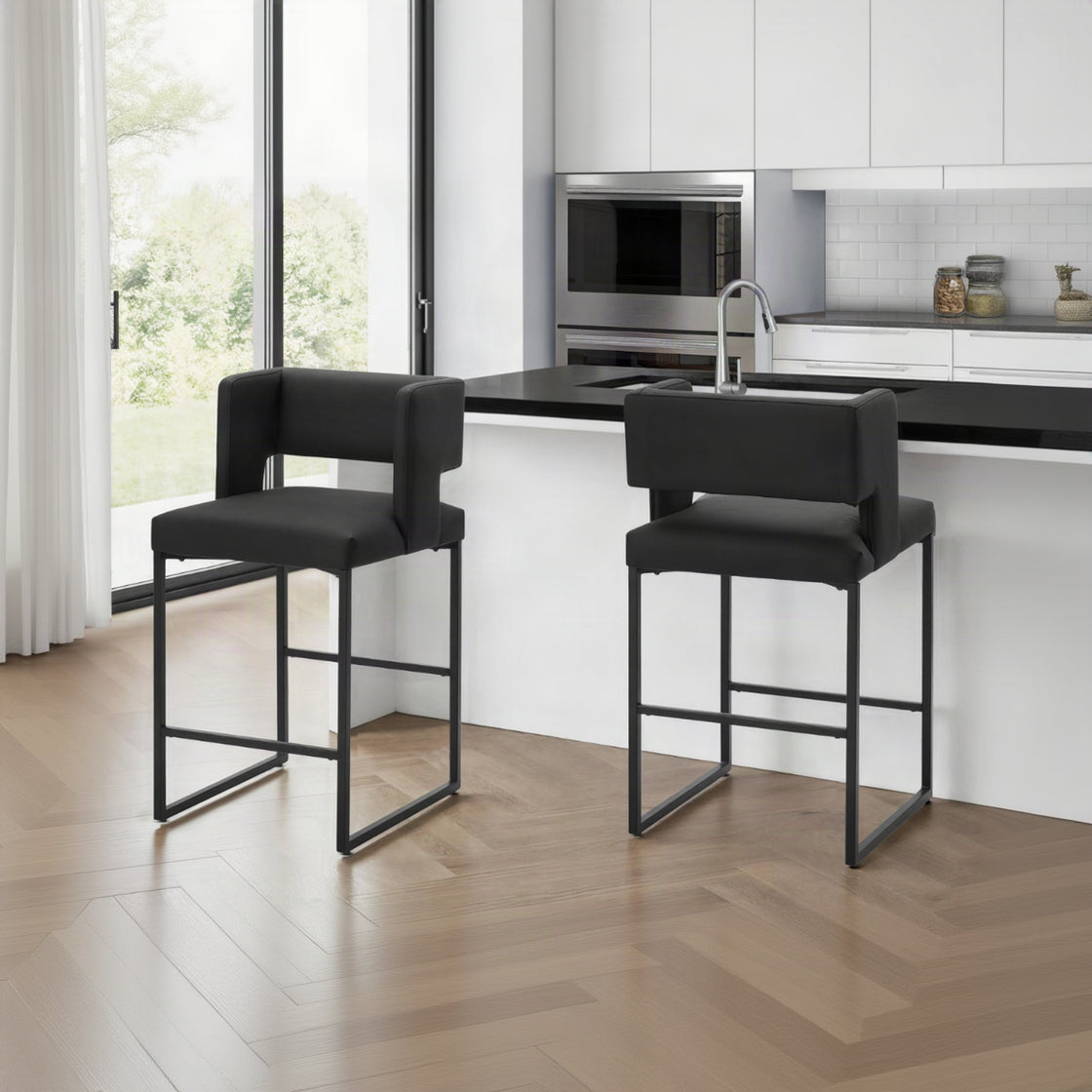 BARSTOOL - 2PCS / 36""H / BLACK PU / METAL COUNTER HEIGHT