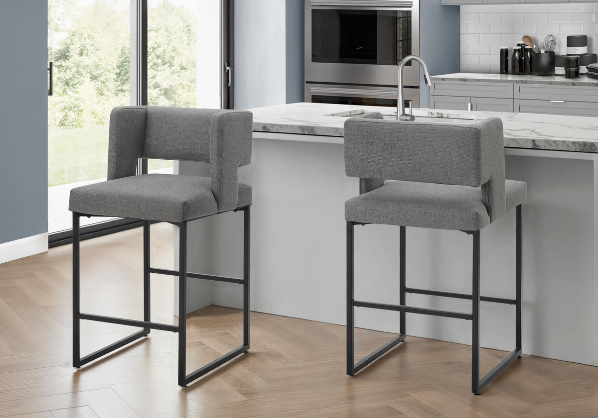 BARSTOOL - 2PCS / 36""H / BLACK PU / METAL COUNTER HEIGHT