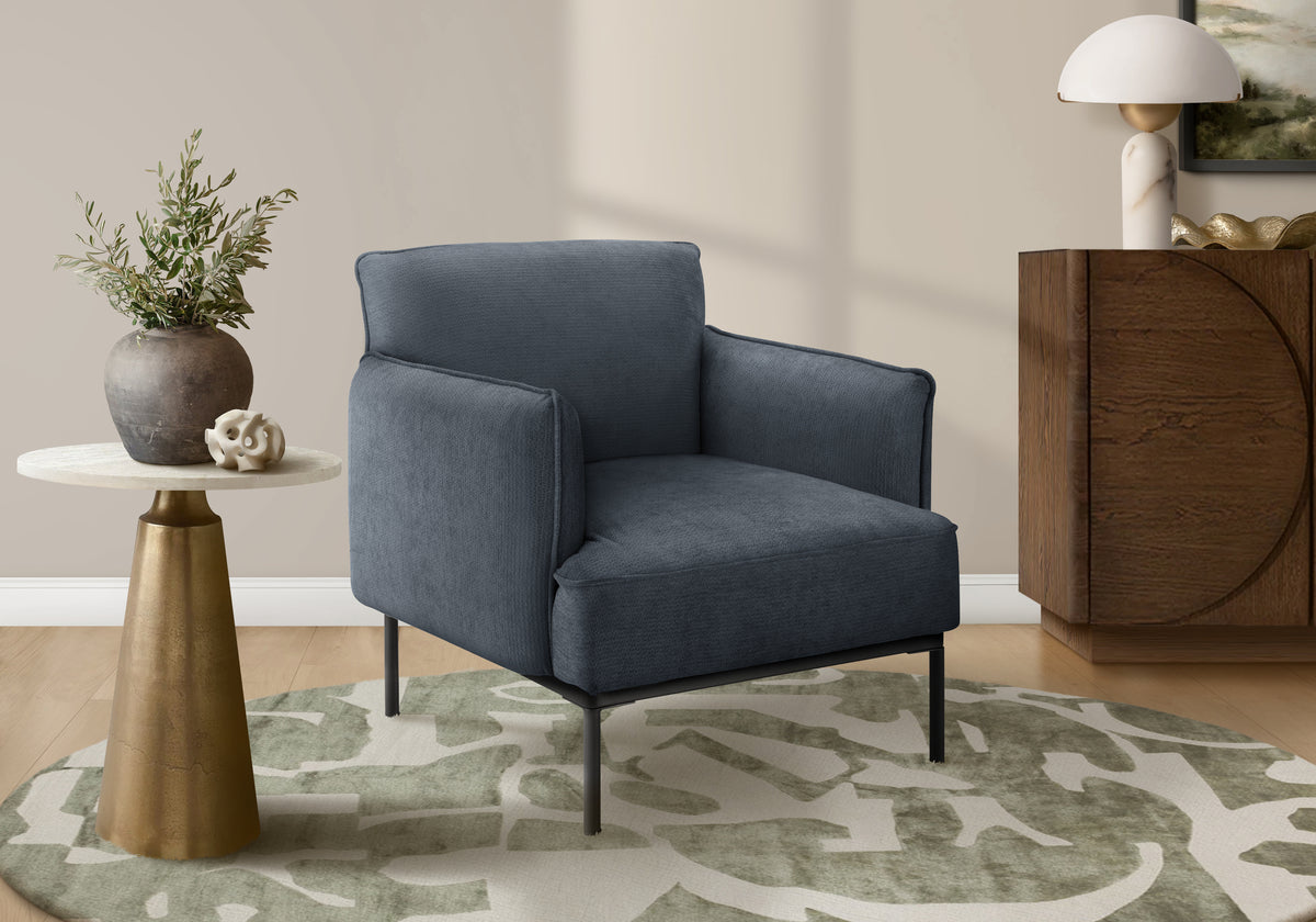 ACCENT CHAIR - 33""H / BEIGE FABRIC