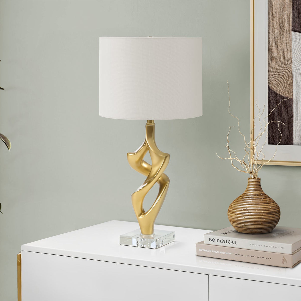 LIGHTING - 24"H TABLE LAMP GOLD RESIN / IVORY SHADE
